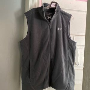 Mens NWT Under Armour gray vest
